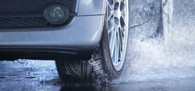 Best Wet Weather Tyres For Safe Driving » Oponeo.ie