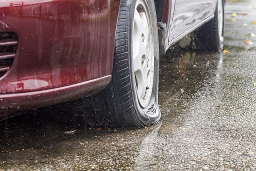 What You Need to Know About Low Tyre Pressure | Oponeo.ie