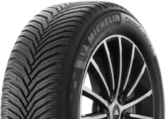 Close-up of the tread Michelin CrossClimate 2