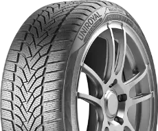 Close-up of the tread Uniroyal WinterExpert